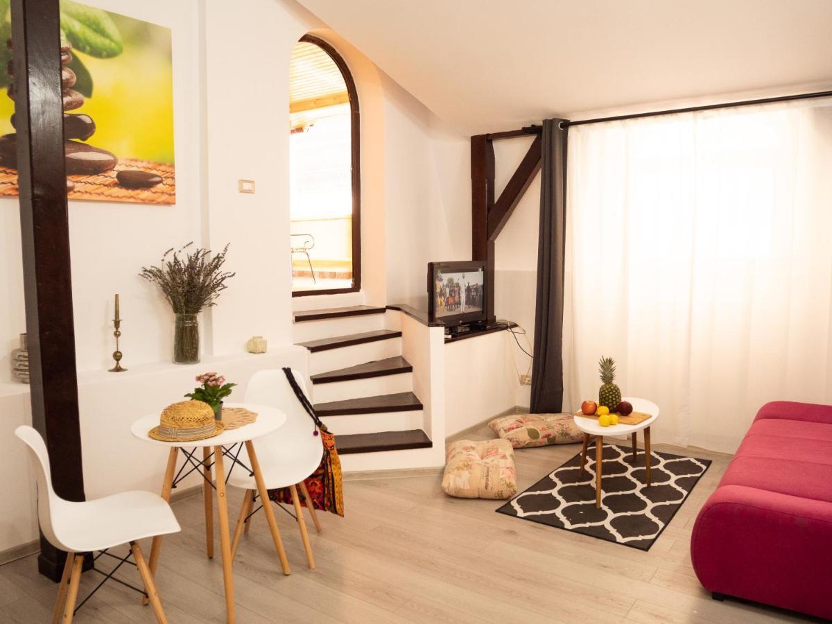 One Love Terrace Apartment Бухарест Экстерьер фото